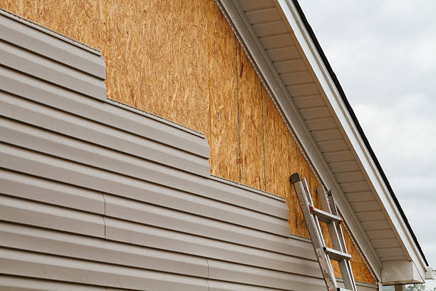 24/7 Emergency Siding experts in Selma, NC